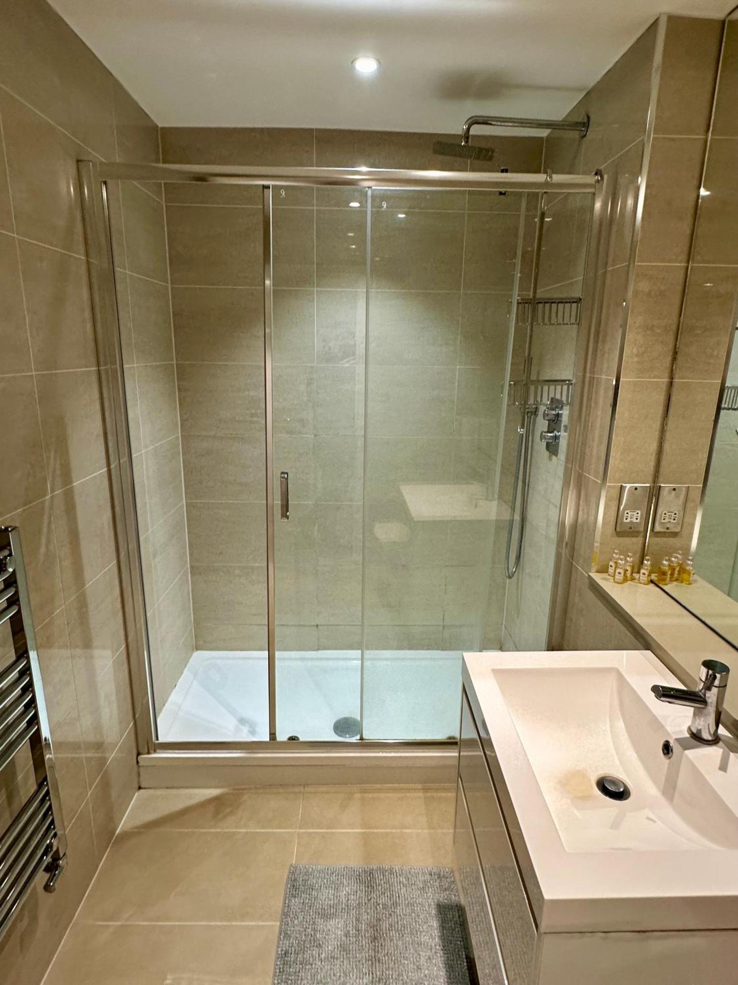 London Regent Studio Apartments Exterior foto